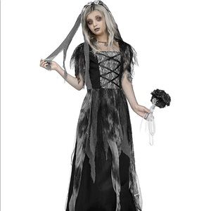 Cemetery bride costume